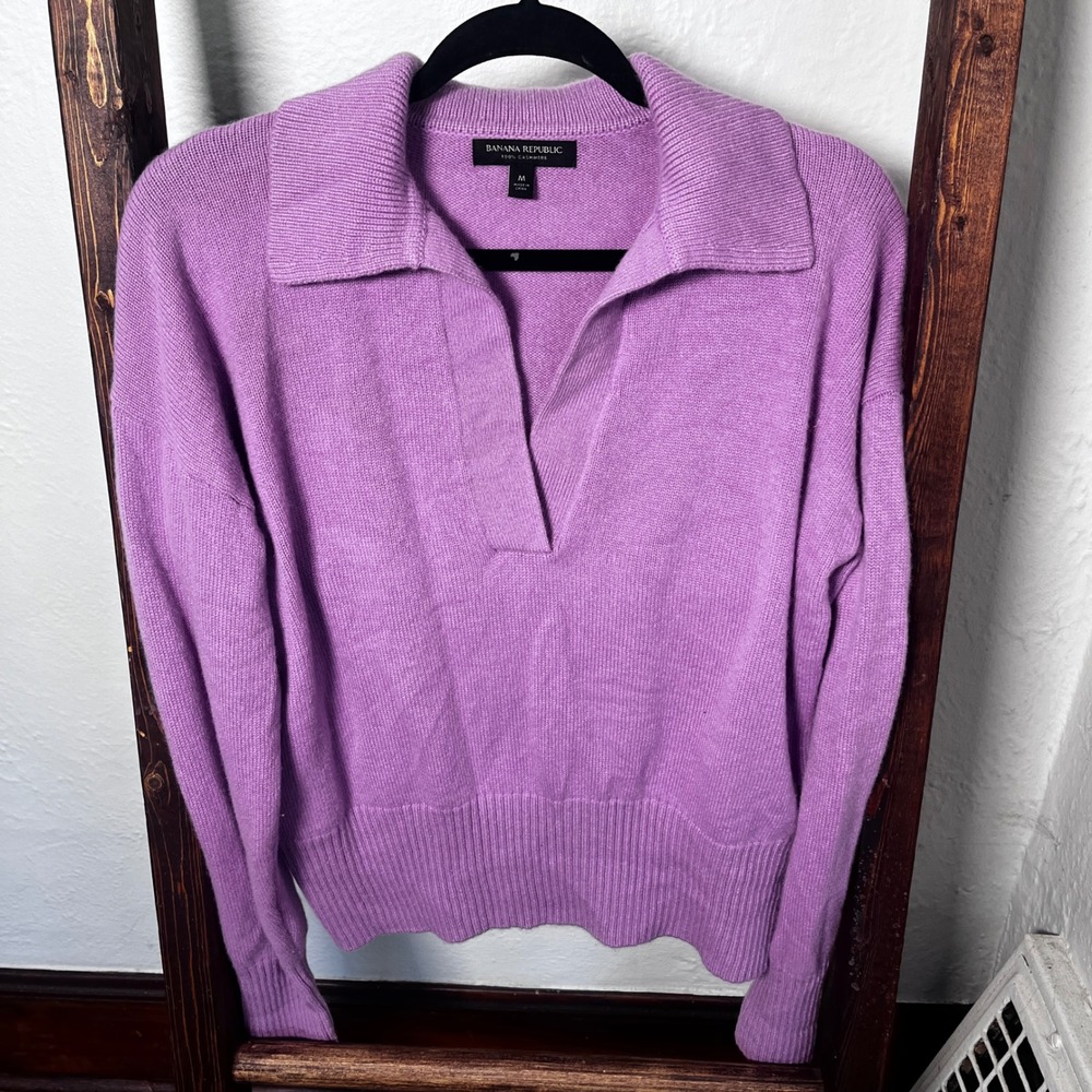 Banana Republic 100% Cashmere Purple V-Neck Polo Collar Sweater Womens Medium - Picture 2 of 11